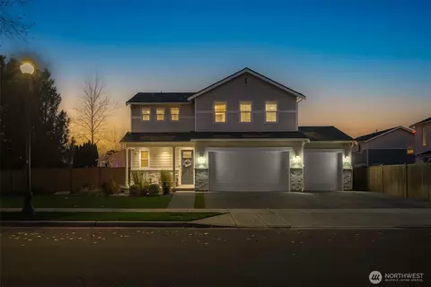 5664 157th Avenue Ct E, Sumner, WA 98390