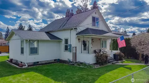 404 Factory St SE, Orting, WA 98360