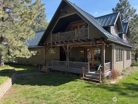 6885 Lewis Peak Rd, Waitsburg, WA 99361