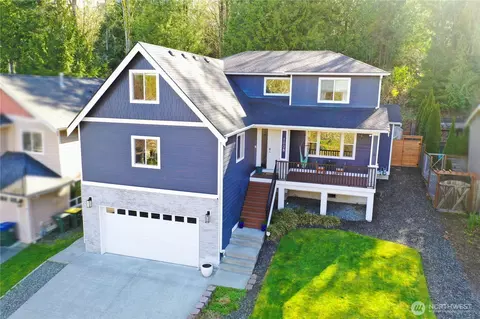 1008 Kenoyer Dr, Bellingham, WA 98229