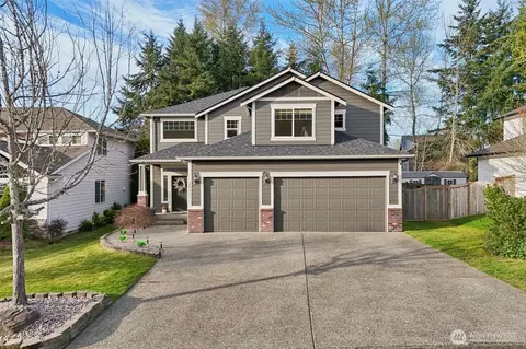 Exterior - 20531 193rd Avenue Ct E, Orting, WA 98360 photo 4 of 4