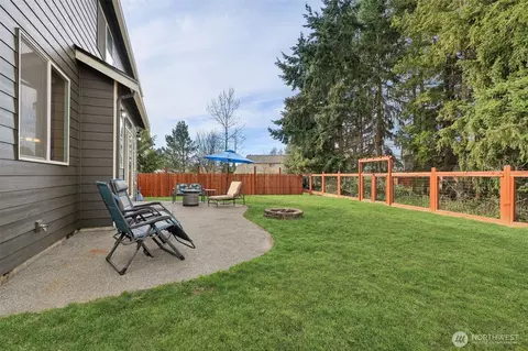 Exterior - 20531 193rd Avenue Ct E, Orting, WA 98360 photo 3 of 4
