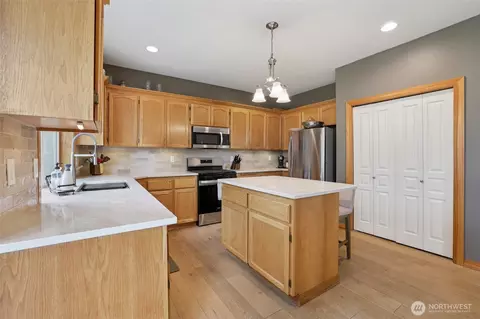 Kitchen - 20531 193rd Avenue Ct E, Orting, WA 98360 photo 1 of 3