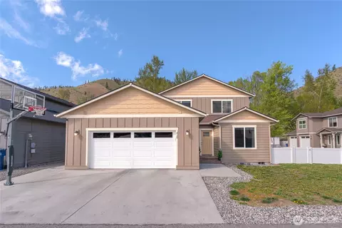410 Riverside Mdw, Cashmere, WA 98815