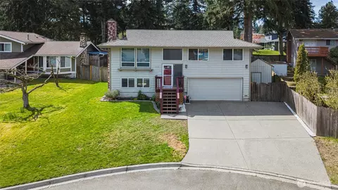 2626 SW 335th Ct, Federal Way, WA 98023