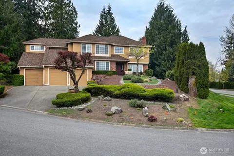 18451 NW Village Park Dr, Issaquah, WA 98027