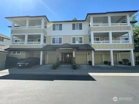 23943 NE 115th Ln #204, Redmond, WA 98053