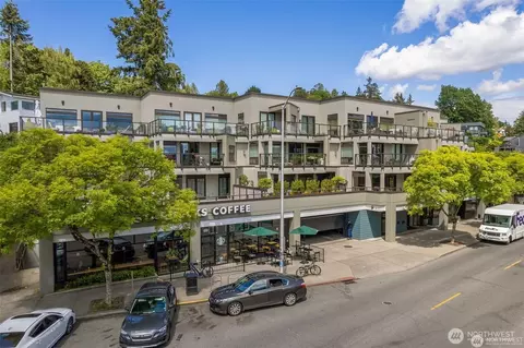 121 Lakeside Ave #304, Seattle, WA 98122