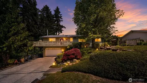 3046 Glenhaven Dr, Sedro Woolley, WA 98284