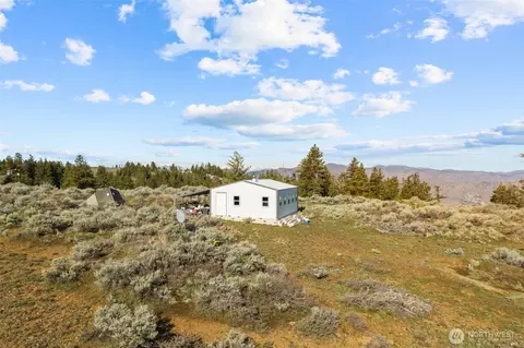 104 Yarrow Ln, East Wenatchee, WA 98802