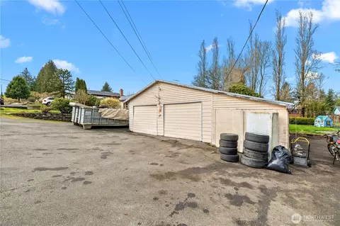 Exterior - 15 76th St SW, Everett, WA 98203 photo 1 of 10