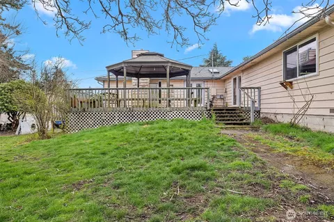 Exterior - 15 76th St SW, Everett, WA 98203 photo 6 of 10