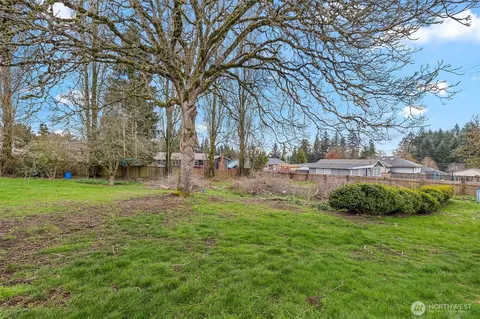 Exterior - 15 76th St SW, Everett, WA 98203 photo 7 of 10