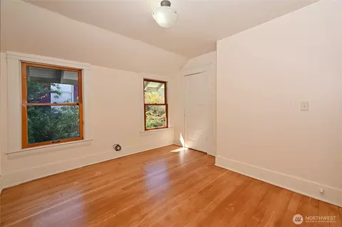Bedroom - 318 18th Ave E, Seattle, WA 98112 photo 2 of 5