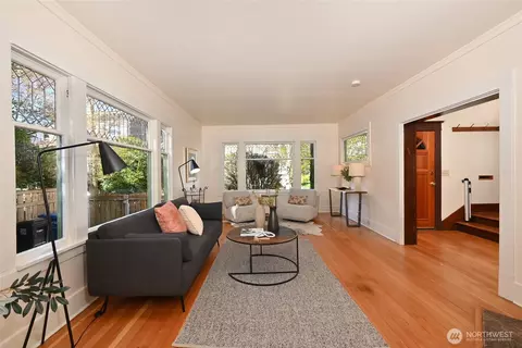 Living - 318 18th Ave E, Seattle, WA 98112 photo 1 of 2