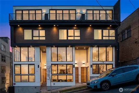 755 Hayes St, Seattle, WA 98109