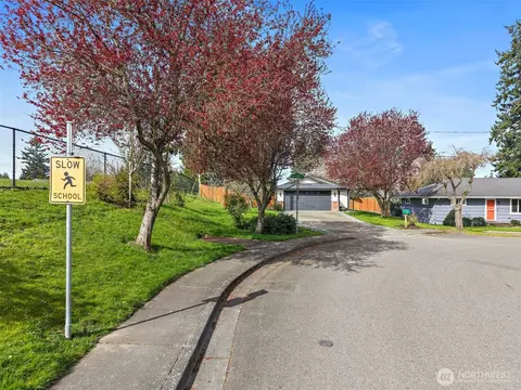 Other - 4926 Forest Dr, Everett, WA 98203 photo 3 of 6