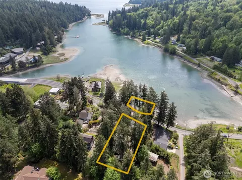 9715 148th Ave NW, Gig Harbor, WA 98329