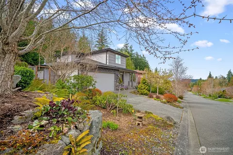 1125 Birch Falls Dr, Bellingham, WA 98229