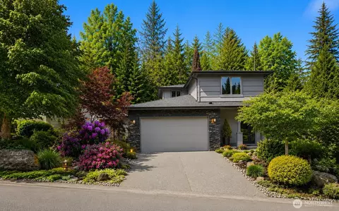 1125 Birch Falls Dr, Bellingham, WA 98229