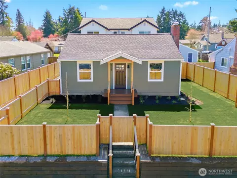 5128 N 39th St, Tacoma, WA 98407