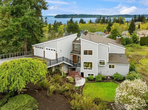 10612 Macarthur Ln, Mukilteo, WA 98275