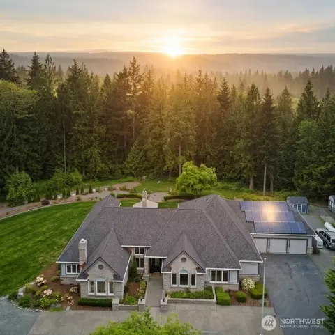 28726 SE 43rd Pl, Fall City, WA 98024