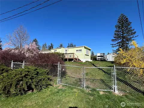 25509 33rd Avenue Ct E, Spanaway, WA 98387 photo 2