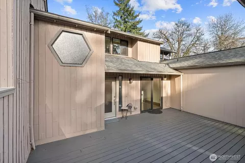 2944 Kennewick Pl NE, Renton, WA 98056