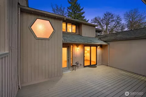 2944 Kennewick Pl NE, Renton, WA 98056
