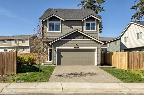 10743 183rd St E, Puyallup, WA 98374