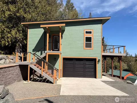 67 Birch Ct, Brinnon, WA 98320