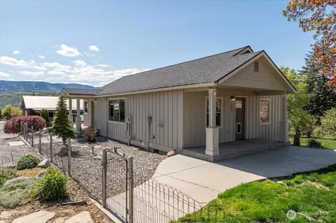 2250 8th St SE, East Wenatchee, WA 98802