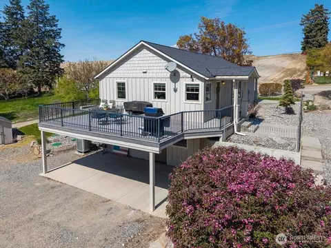 2250 8th St SE, East Wenatchee, WA 98802