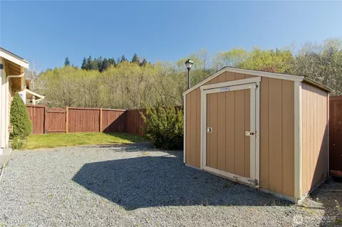 Exterior - 15316 45th St SE, Sumner, WA 98390 photo 9 of 9