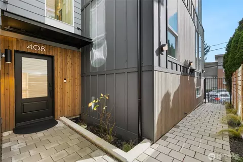 408 Aloha St, Seattle, WA 98109