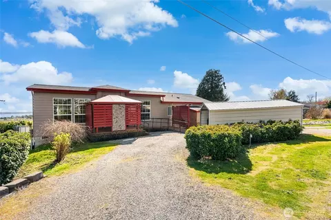 5511 Hillvue Rd, Blaine, WA 98230