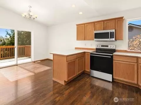 Kitchen - 4624 150th Pl SE, Everett, WA 98208 photo 1 of 1