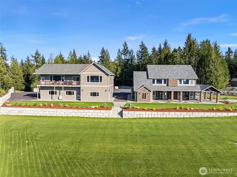 Exterior - 151 E Windy Ridge Ln, Belfair, WA 98528 photo 6 of 7