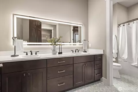 Bath - 151 E Windy Ridge Ln, Belfair, WA 98528 photo 5 of 5
