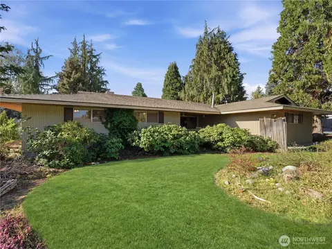 1319 First St, Wenatchee, WA 98801