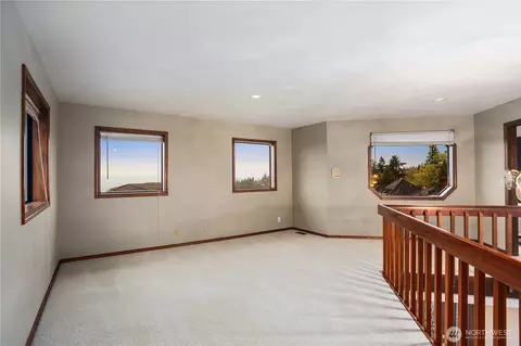 Other - 1711 Edgemoor Ln, Everett, WA 98203 photo 2 of 2