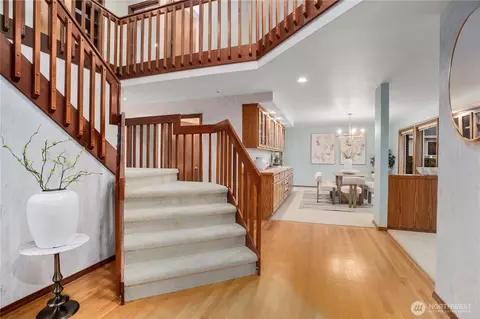 Entry Way - 1711 Edgemoor Ln, Everett, WA 98203 photo 1 of 1