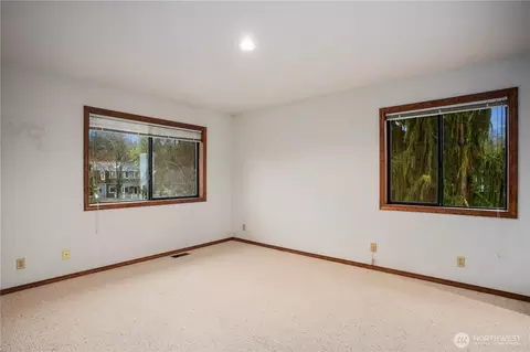 Bedroom - 1711 Edgemoor Ln, Everett, WA 98203 photo 2 of 2