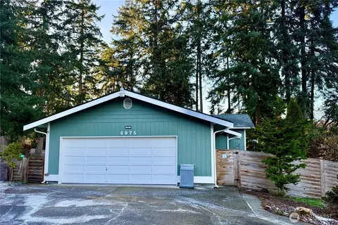 4975 Bakerview Rd, Oak Harbor, WA 98277