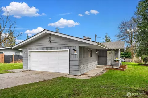 13604 NE 100th St, Kirkland, WA 98033