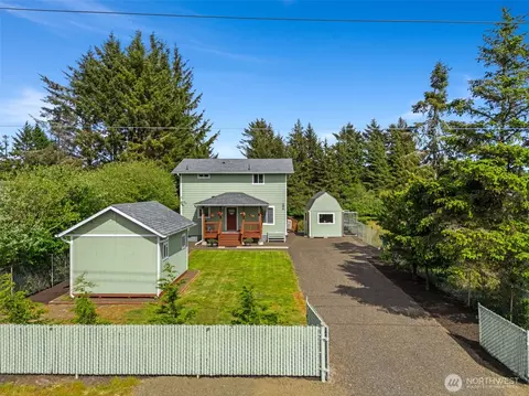 286 Point Brown Ave SE, Ocean Shores, WA 98569