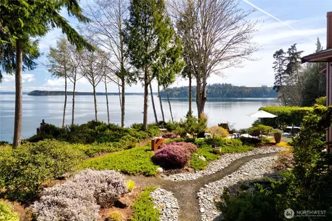 192 Montgomery Ct, Port Ludlow, WA 98365