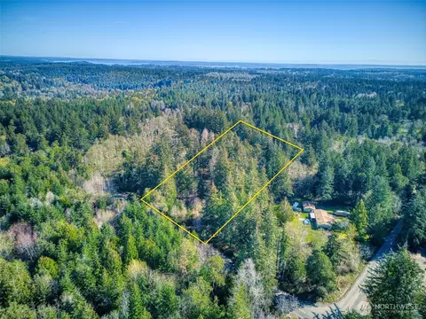 0 Whiteman Rd SW, Lakebay, WA 98349