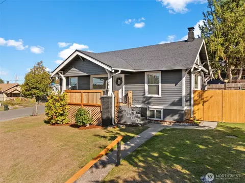 3525 E T St, Tacoma, WA 98404